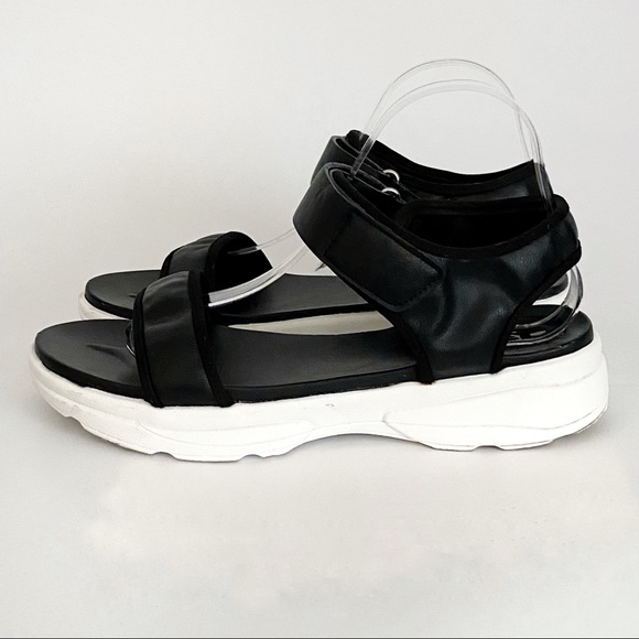 Rouge Helium Casual Sandals Size 10 - Picture 3 of 7